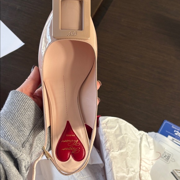 NWT Roger Vivier VIRGULE SLING BAK DEC 55 Shoes in Red Box sz37 - Picture 3 of 16